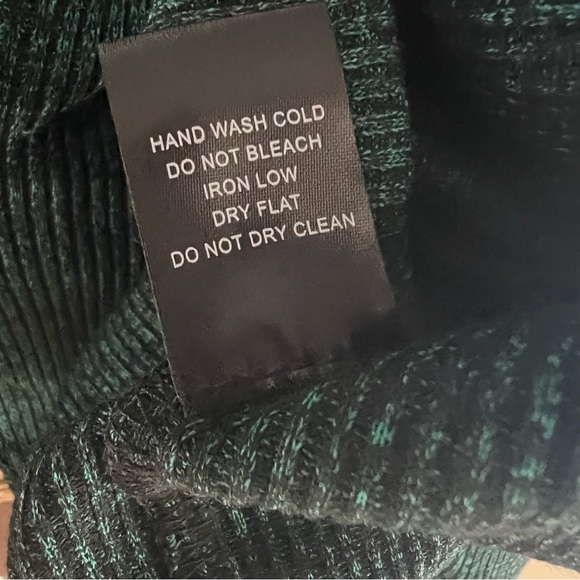 IRIS forest green bodycon ribbed dress - Picture 10 of 11